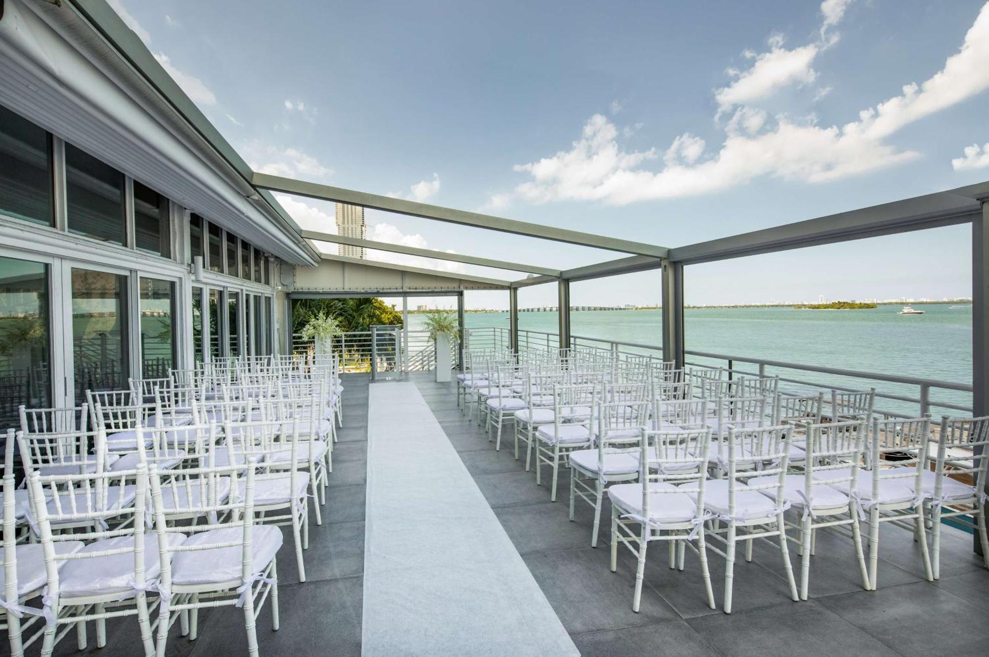 Doubletree By Hilton Grand Hotel Biscayne Bay Miami Kültér fotó