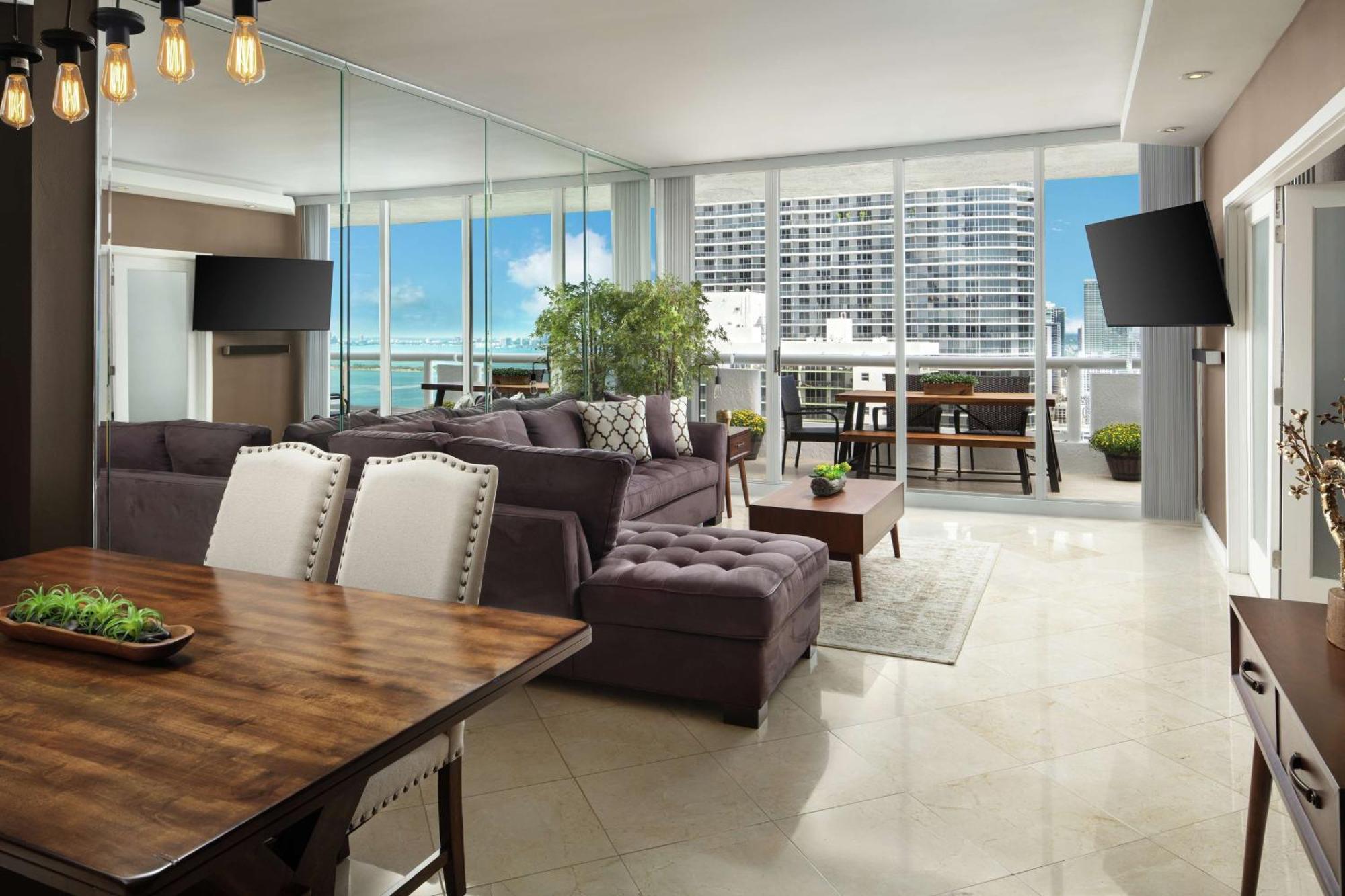Doubletree By Hilton Grand Hotel Biscayne Bay Miami Kültér fotó